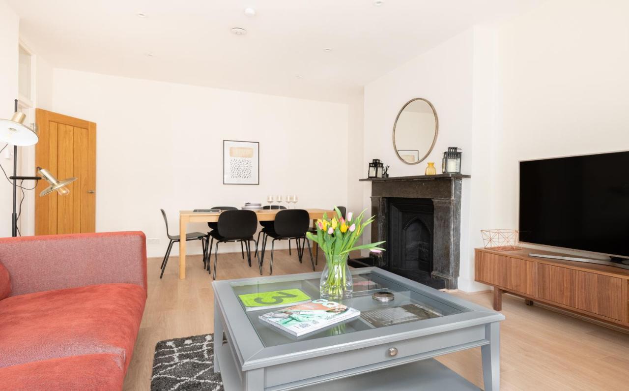 ロンドンThe Chelsea Arms - Bright 3Bdr With Garden & Private Parkingアパートメント エクステリア 写真